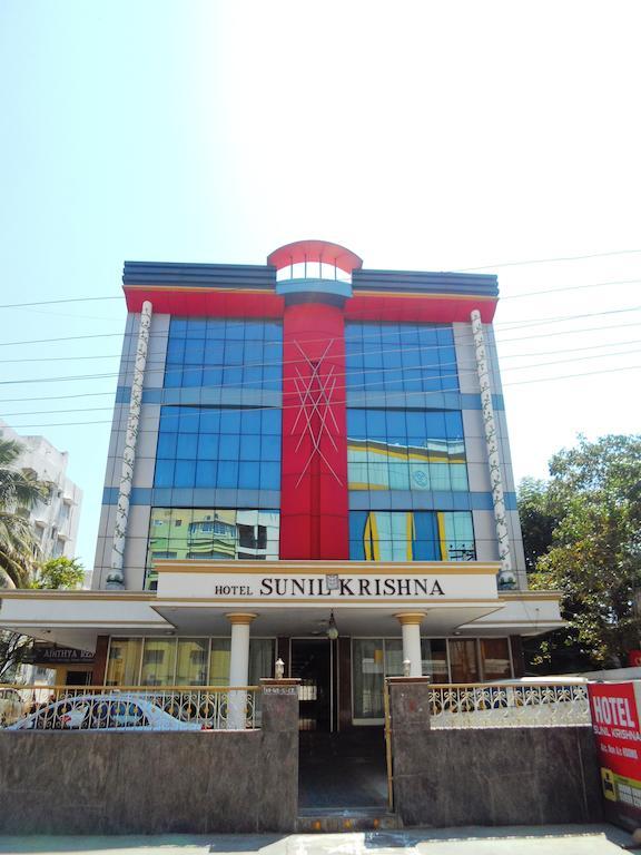 Hotel Sunilkrishna Tirupati Eksteriør billede